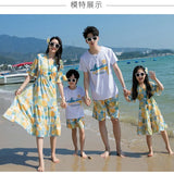 Conjunto de roupas de praia, Roupas Coreanas, Mãe e Filha Vestido Resort, Papai e Filho Tops e Shorts, 2 pcs