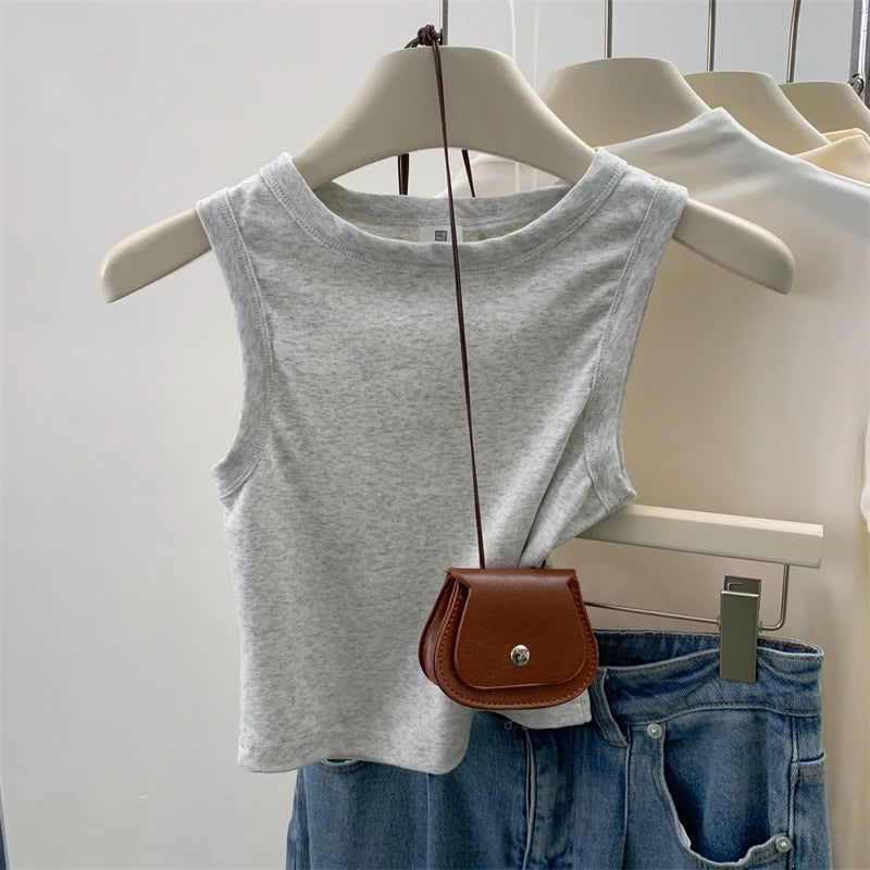 Regata Feminina Canelada 2026 - Blusa Sem Mangas Cor Sólida Casual para Mulheres e Adolescentes - Tendência Básica de Verão